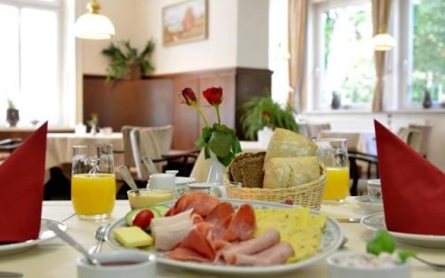 Arnimsruh Hotel Garni