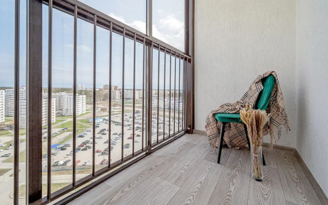 Хорошего дня на улице Алексея Латышова 3