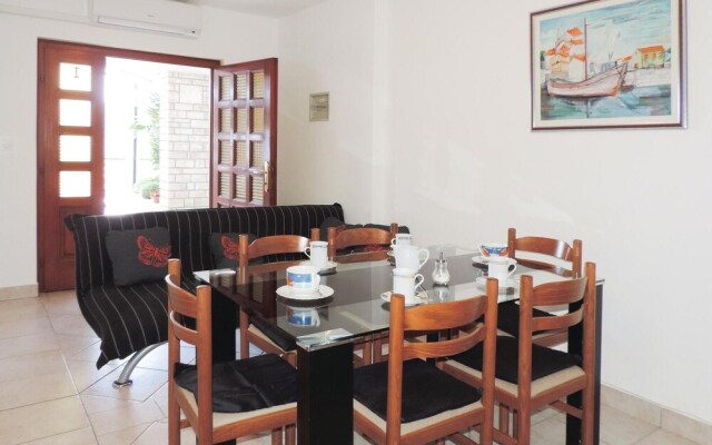 Nice Home in Rabac With Wifi and 2 Bedrooms