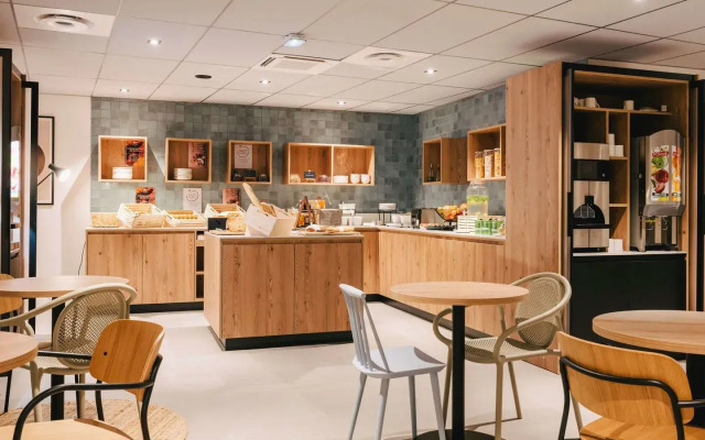 Ibis Rouen Centre Rive Droite Pasteur