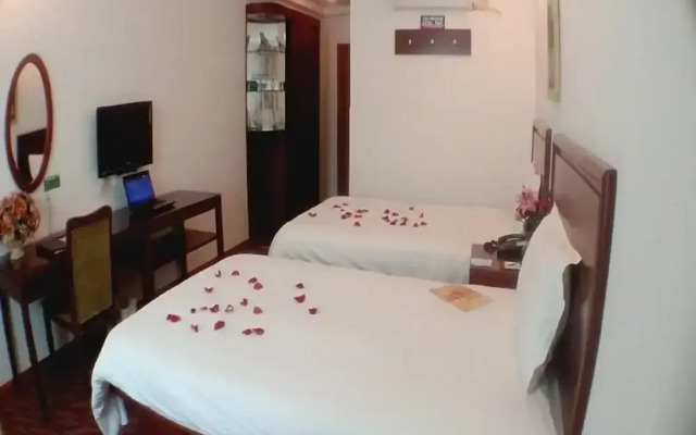 GreenTree Inn Shanghai Chongming Bao Town Express Hotel
