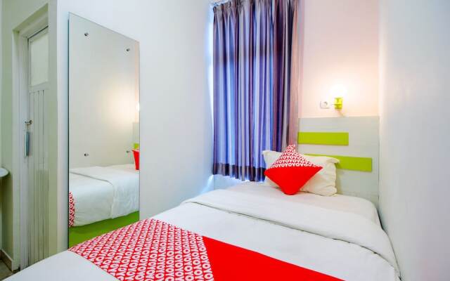 2105 Hotel Sanca Inn