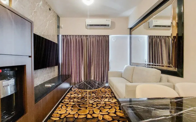 Scenic And Restful 2Br Sky House Bsd Apartment