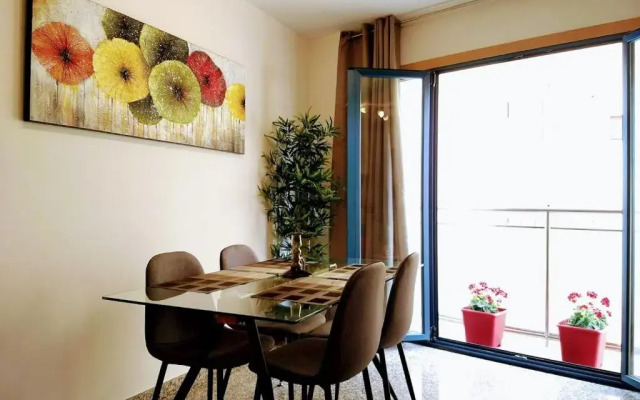 50 Meters to Beach! AC - Wifi -Near City Center