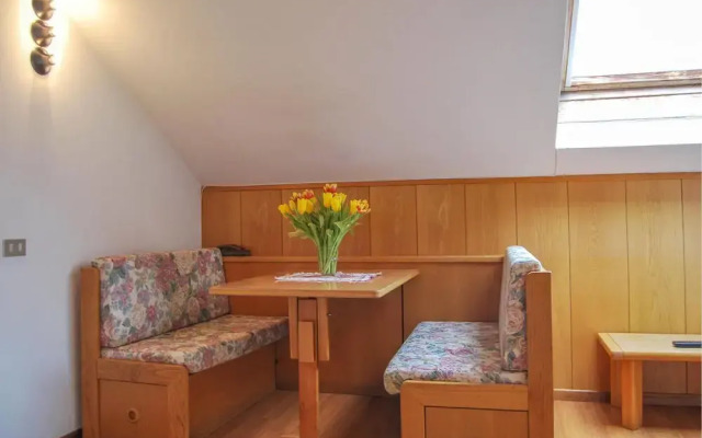 Awesome Apartment in Vason With 1 Bedrooms