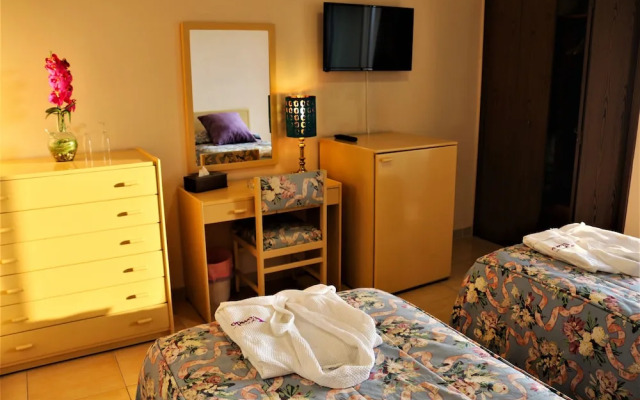 Vanda Hotel