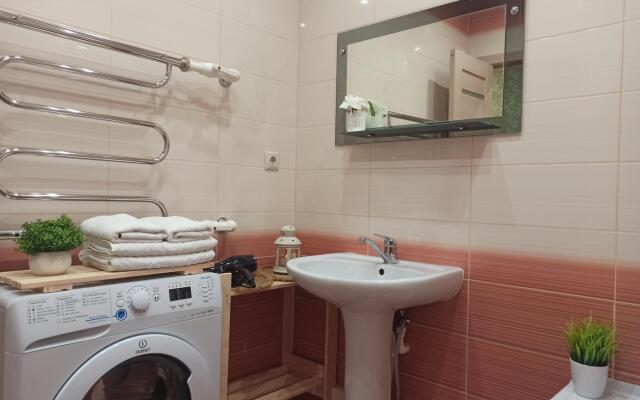 Две Подушки на улице Дуки 71