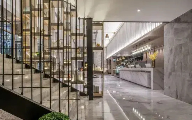 Qinin Hotel (Chongqing Jiangbei Airport T3)