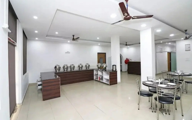 Pine Oak Resort By OYO Rooms