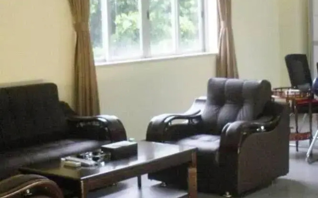 Shangjia Boutique Hotel
