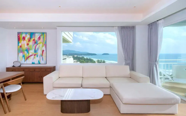 Sea View Chic Design 2BR Karon Condo 16C