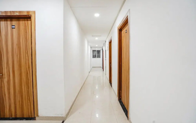 Fabhotel Wamson