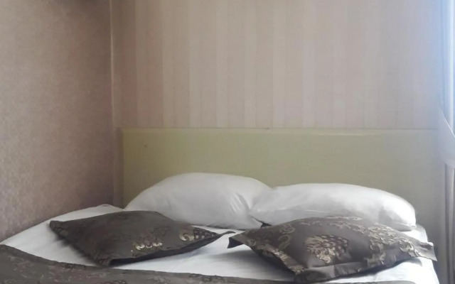 Tac Hotel