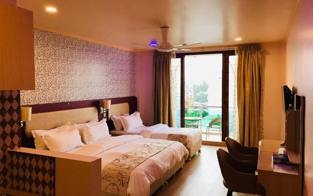 Sunrise Beach and Spa Hotel
