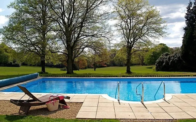 Grayshott Health Spa