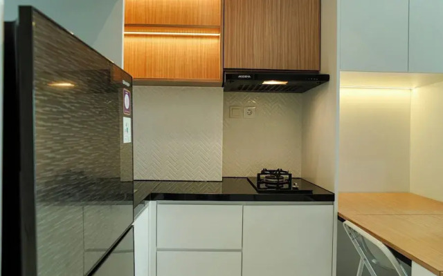 Modern Look And Comfy 2Br Apartment At M-Town Residence