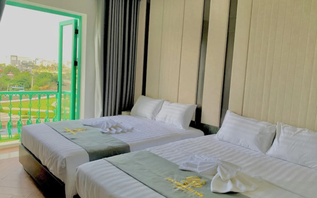 Saocharm Sài Gòn Hotel