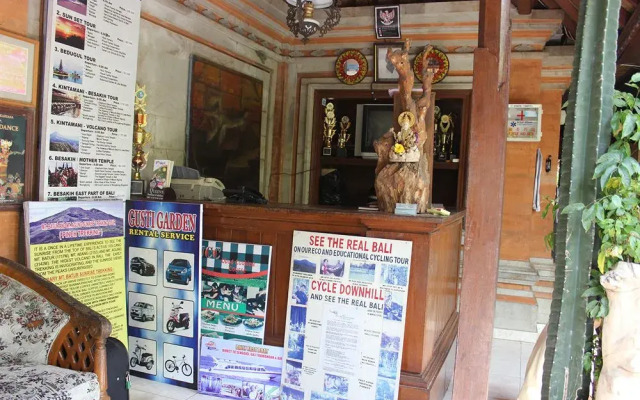 Gusti Garden Bungalows