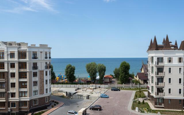 Luxury apartments on Primorskaya Street