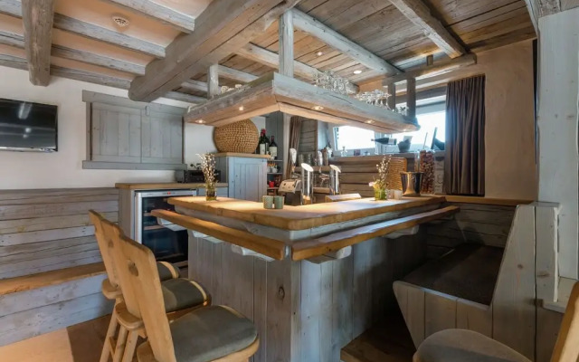 Extravagant Holiday Home in Büllingen With Wellness Centre