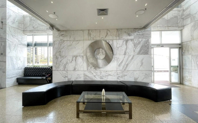 Mercure Hotel Flat Particular