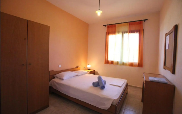 Elenas Studios