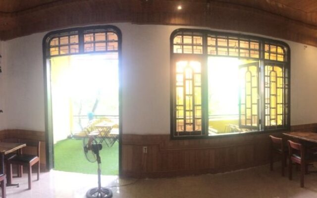 Dozy Hostel