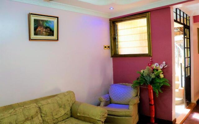 Pine Breeze Getaway Lukenya