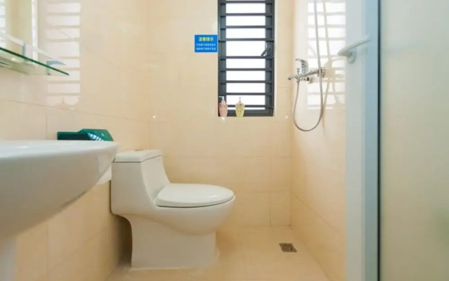 Bai Li Deng Apartment