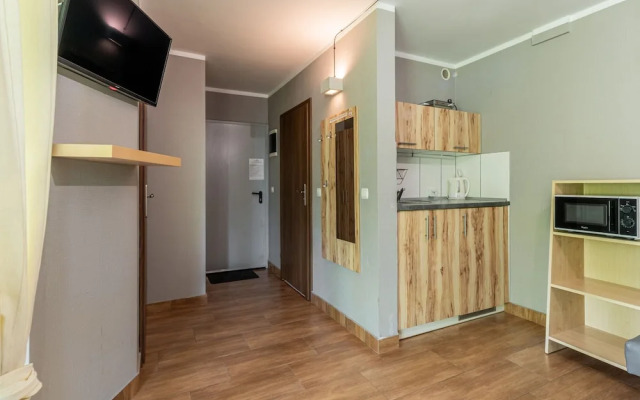 Holiday Homes With Pool, Close to the Beach