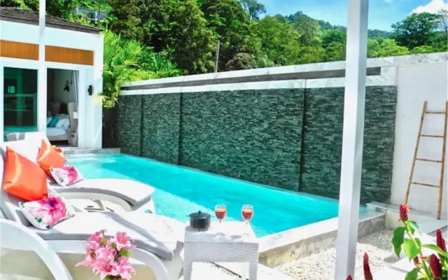 Skylight New 2 bedrooms Villa