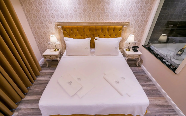 Legacy Hotel