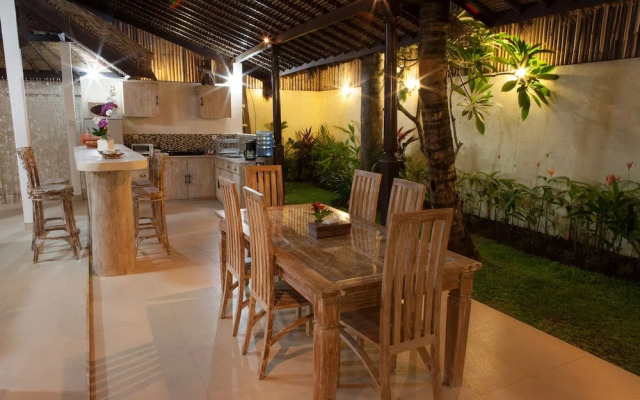 Simona Villa - Simona