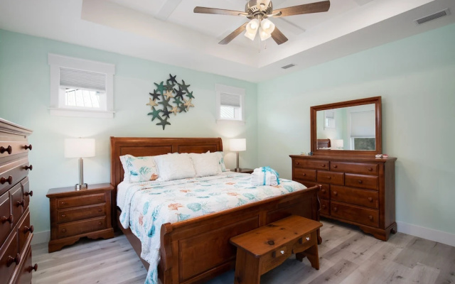 225 Sands St Stella Marina