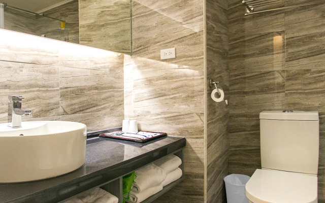 Huang Shin Business Hotel - Shan Ah Branch