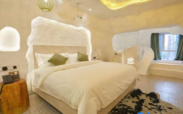 Hotels in Xining Boling