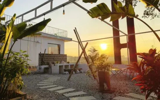 Wanning Shiqi Homestay (Wanning Shenzhou Station)
