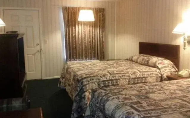 OYO Hotel Calhoun GA I-75 & US-41 Hwy