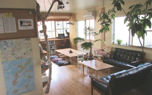 Okinawa Sora House - Hostel