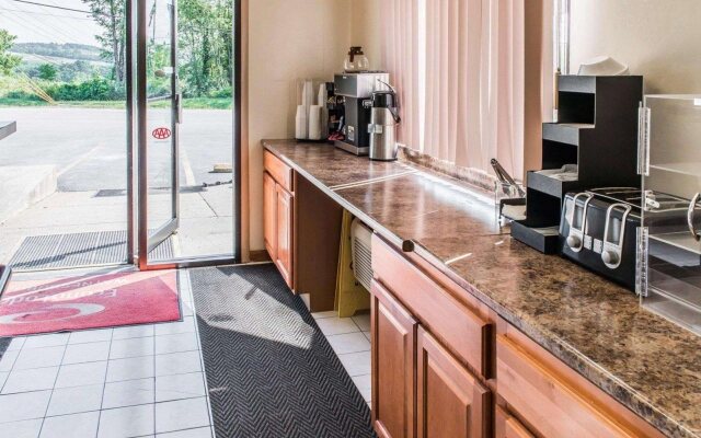 Econo Lodge Waynesburg