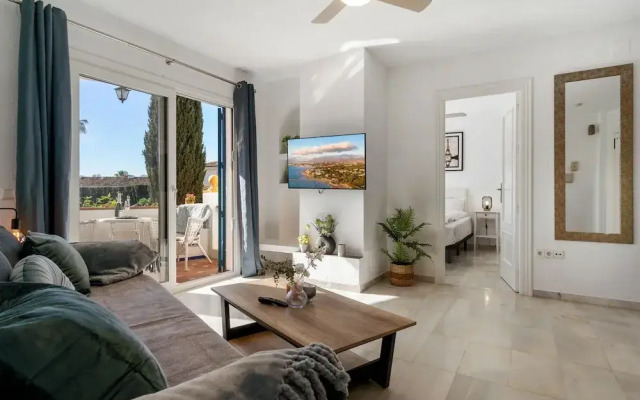 Blue Pearl Apartment Old Town Fuengirola Ref 24 by Costarentals - Ref 24