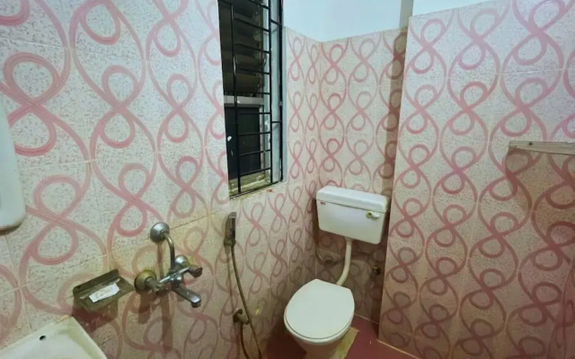 H K Residency Near Kalakshetra