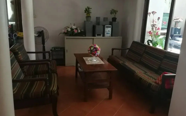 Kumkhumsriwangchai Amphawa