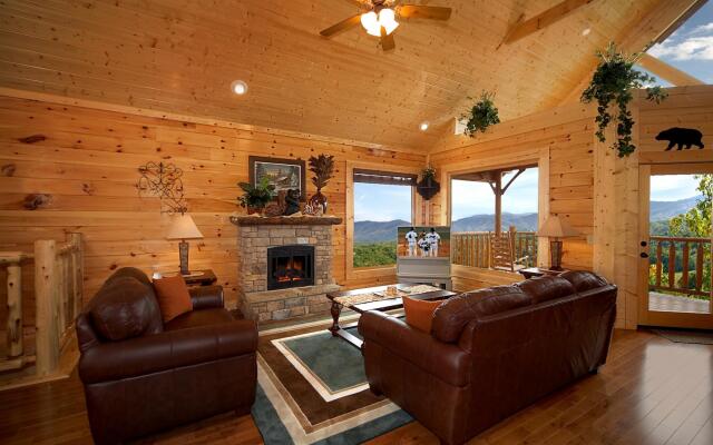 Above the Tree Tops (#49) Holiday home