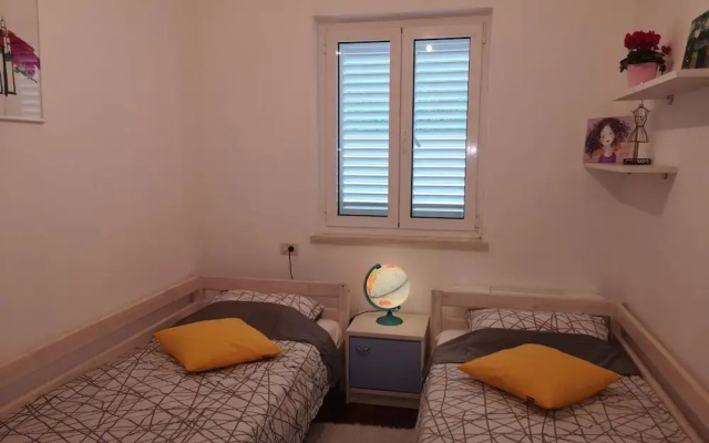 Apartment Blue Infinity 3 Lemi