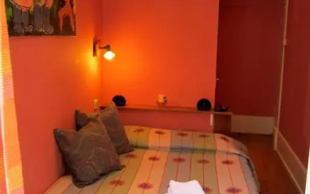 Duas Nacoes Guest House