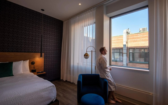 Hotel Royal William, Ascend Hotel Collection