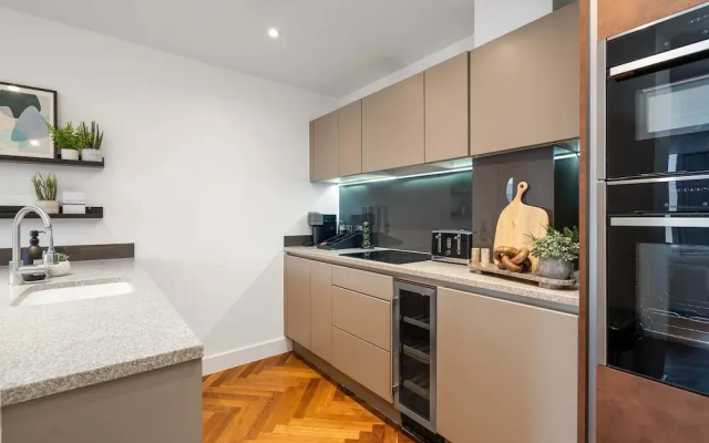Seraphine Residence - Luxury 1BR Apartment