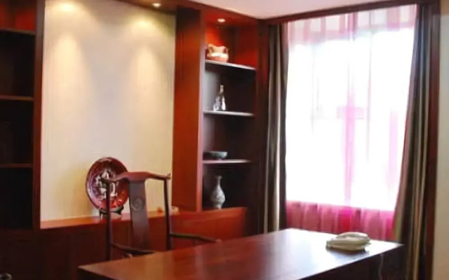 Kingdom Hotel