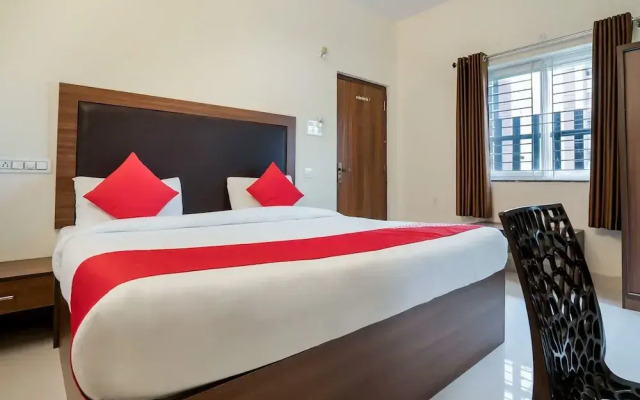 Gokul Grand by OYO Rooms
